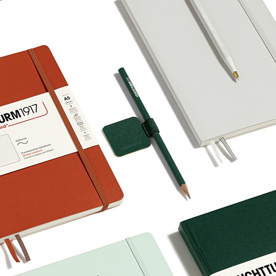 Pen Loop, Natural Colours